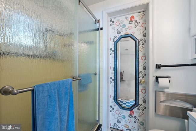 9821 Singleton Dr, House other with 5 bedrooms, 4 bathrooms and null parking in BETHESDA MD | Image 33