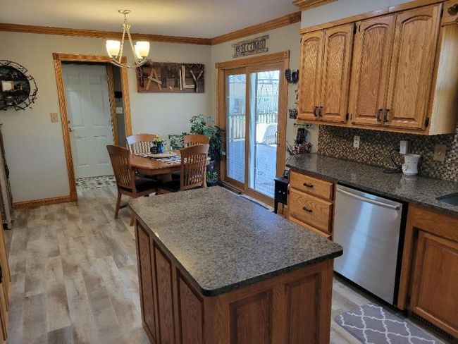540 7th Ave SW kit 2.jpg | Image 5