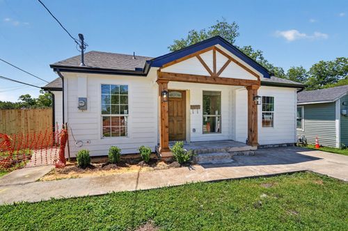 4002 Falls Dr, Dallas, TX, 75211-6331 | Card Image