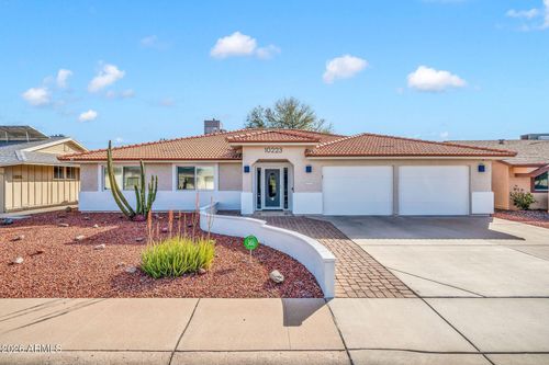10223 W Desert Hills Dr, Sun City, AZ, 85351-3909 | Card Image
