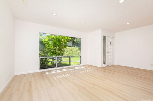 apt-5-44-374 Olina St, Kaneohe, HI, 96744-2640 | Card Image