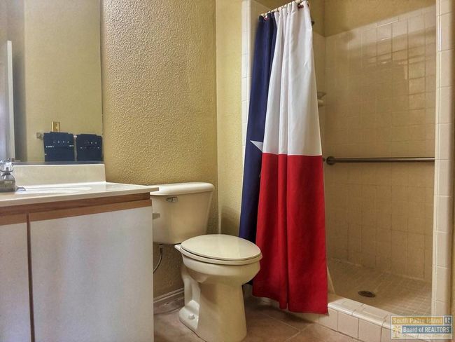 APT-1304 - 3 Ocelot Trail Rd, Condo with 2 bedrooms, 2 bathrooms and null parking in Laguna Vista TX | Image 17