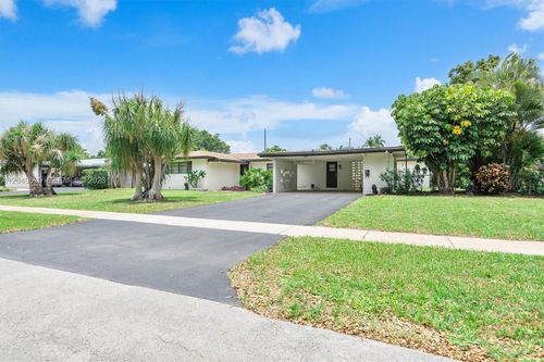 885 Azalea Ct, Plantation, FL, 33317-1201 | Card Image