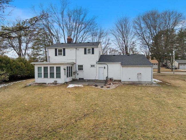 1607 S Palmetto Ave, House other with 3 bedrooms, 2 bathrooms and null parking in MARSHFIELD WI | Image 5