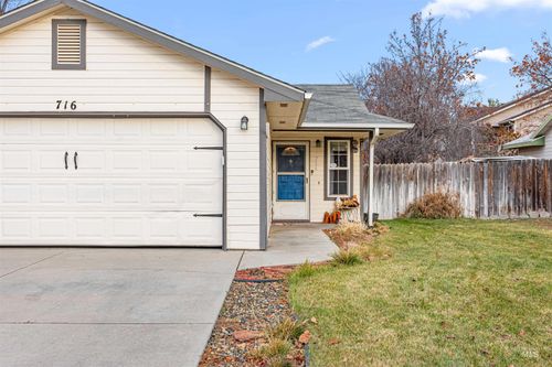 716 E Maryland Ave, Nampa, ID, 83686-7436 | Card Image