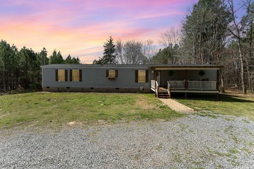 862 Thrift Rd, Goldston, NC, 27252-9635 | Card Image