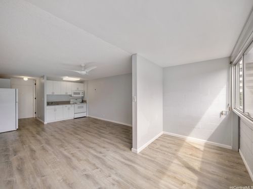 303-1718 Anapuni St, Honolulu, HI, 96822-4419 | Card Image