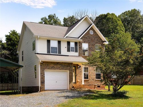 7843 Fair Bluff Dr, Lewisville, NC, 27023-9786 | Card Image