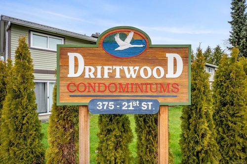 24-375 21st St, Courtenay, BC, V9N2B6 | Card Image
