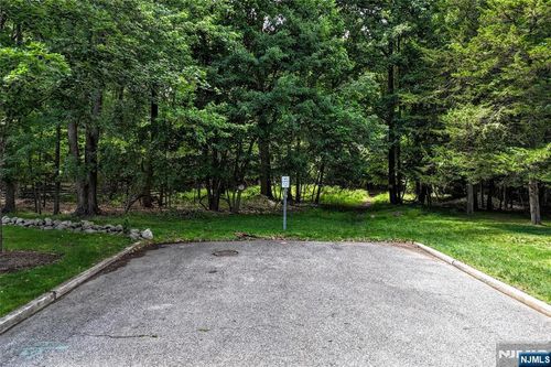 7 Monroe Dr, Mahwah, NJ, 07430 | Card Image