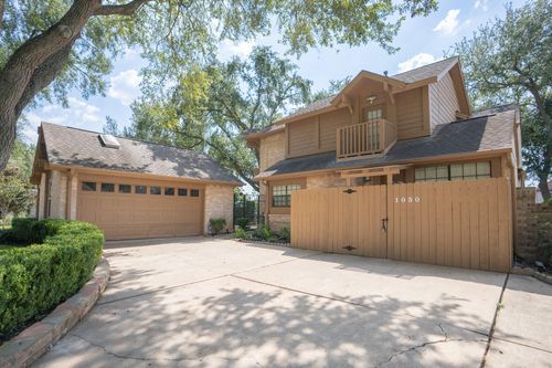 1030 Oyster Bay Dr, Sugar Land, TX, 77478-4701 | Card Image
