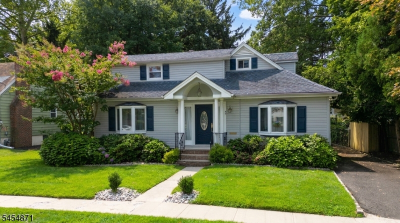Residential in Springfield Twp.