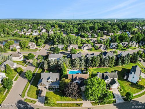 6608 Periwinkle Ln, East Lansing, MI, 48823-9611 | Card Image
