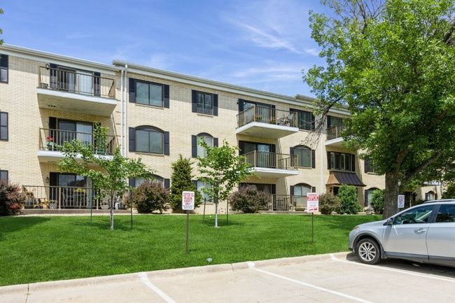 Exterior Front with Guest Parking | Image 32
