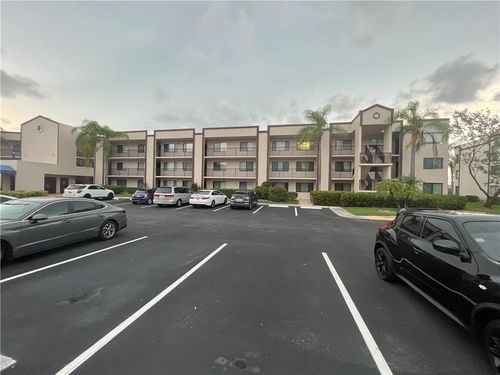 309-9783 N Belfort Cir, Tamarac, FL, 33321-1891 | Card Image