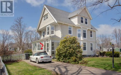 25 Greenfield Avenue, Brighton, PE, C1A3N9 | Card Image
