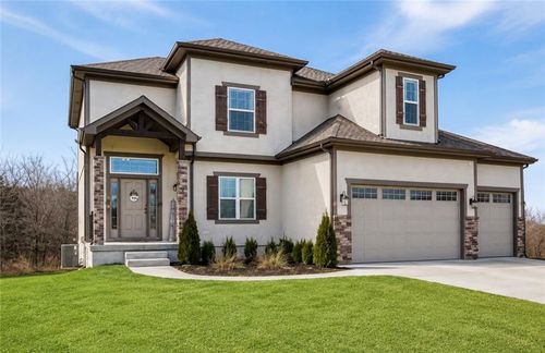 308 E Oak St, Lone Jack, MO, 64070-9315 | Card Image