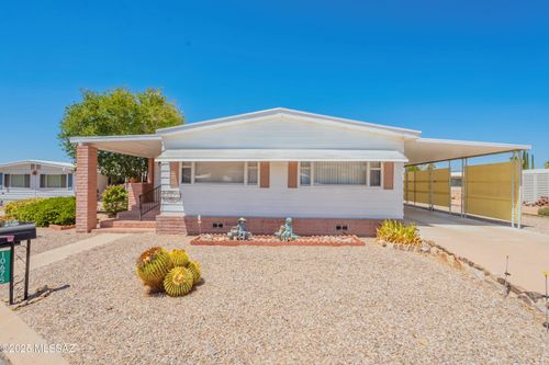 10675 N Kilimanjaro Ave, Tucson, AZ, 85737-9725 | Card Image