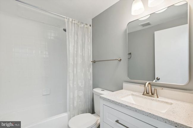 APT-806 - 28 Allegheny Ave, Condo with 2 bedrooms, 1 bathrooms and null parking in TOWSON MD | Image 10