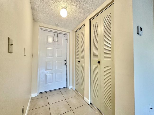 APT-818 - 9833 Westview Dr, Condo with 2 bedrooms, 2 bathrooms and null parking in Coral Springs FL | Image 25