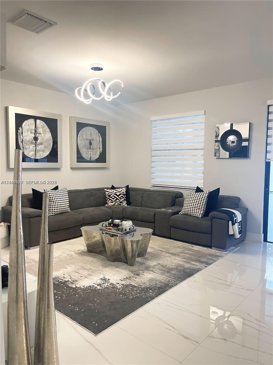 Residential in Hialeah 5