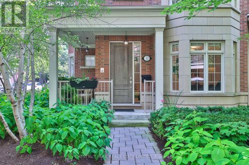 1-12 Burkebrook Pl, East York, ON, M4G0A8 | Card Image