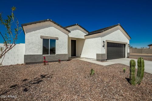 13717 S Huntington Road, Arizona City, AZ, 85123 | Card Image