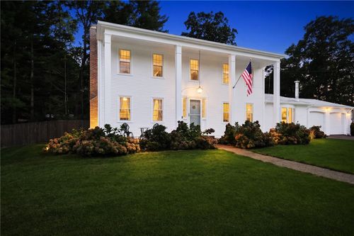 465 Red Chimney Dr, Warwick, RI, 02886-9523 | Card Image