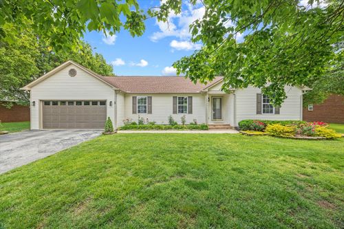 2933 Old Walton Cir, Cookeville, TN, 38506-6193 | Card Image