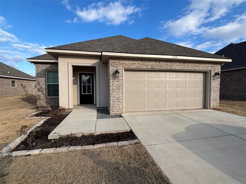 220 Norwell Ln, Bossier City, LA, 71111-5055 | Card Image