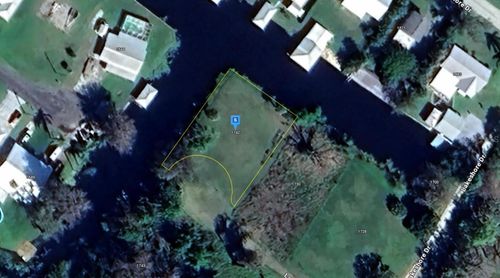 1742 Lakeshore Dr, Lorida, FL, 33857-9756 | Card Image