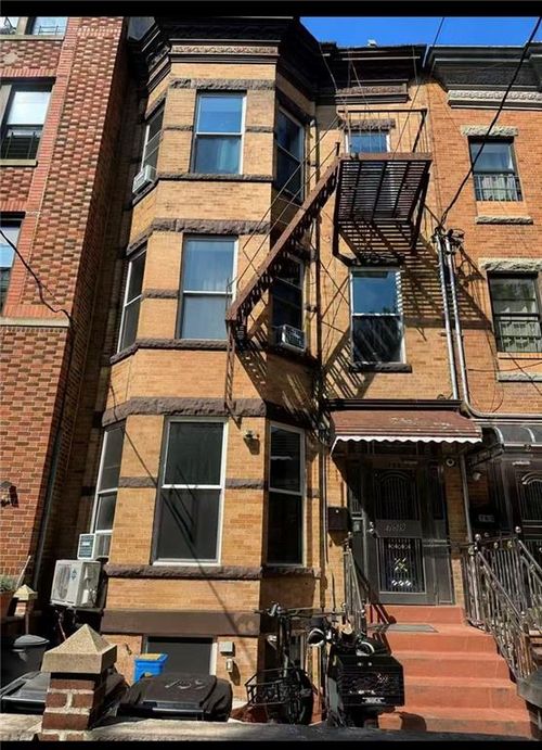 759 52nd Street, Brooklyn, NY, 11220 | Card Image