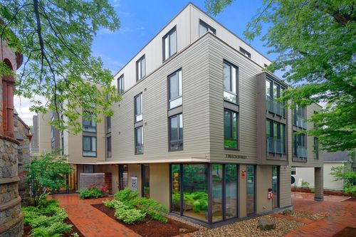 302-7 Beech Street, Cambridge, MA, 02140 | Card Image
