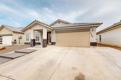 13740 Garforth Ave, El Paso, TX, 79928-2314 | Card Image