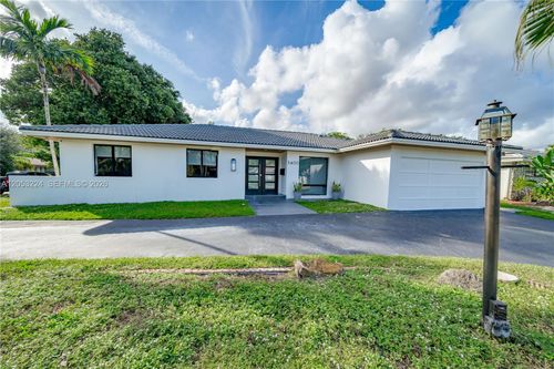 3400 N Park Rd, Hollywood, FL, 33021-2526 | Card Image