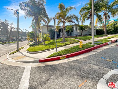 3700 Olympiad Dr, View Park, CA, 90043-1127 | Card Image