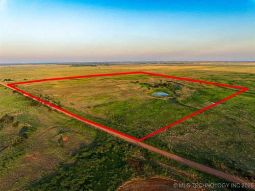 1 E 650 Rd, Okeene, OK, 73763 | Card Image