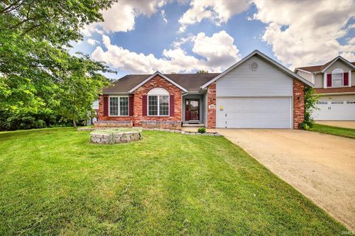 1063 S Colchester Ct, Bloomington, IN, 47401-8019 | Card Image
