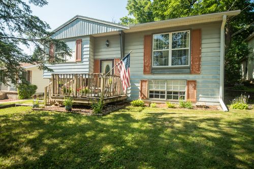 311 1/2 W Graham St, Dixon, IL, 61021-1528 | Card Image