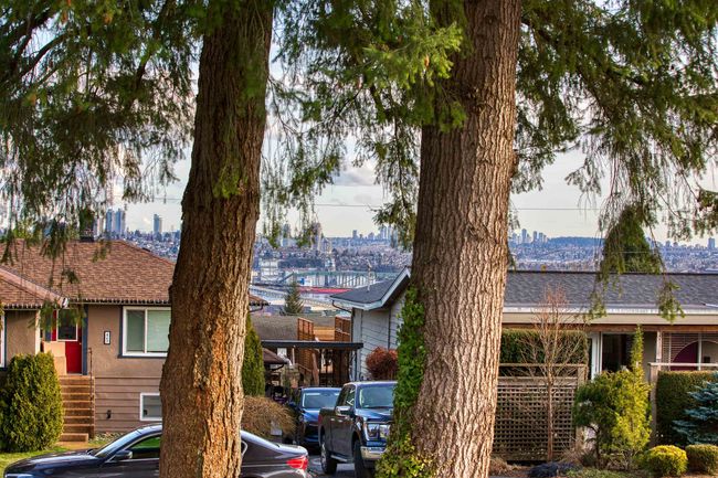 860 Whitchurch St, House other with 5 bedrooms, 2 bathrooms and 2 parking in North Vancouver BC | Image 10