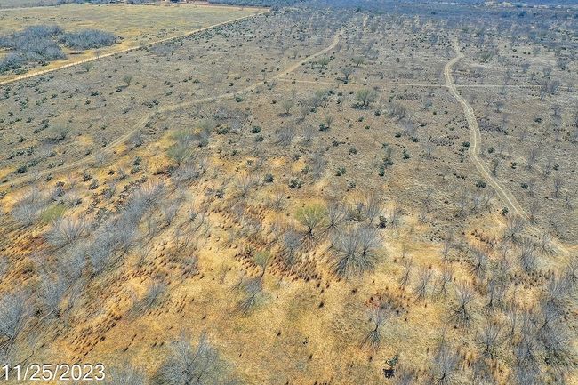 2 Us Hwy 85, Home with 0 bedrooms, 0 bathrooms and null parking in Dilley TX | Image 7