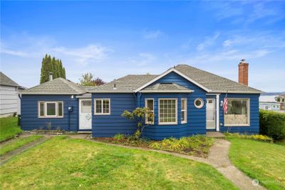 1511 Rainier Street, House other with 2 bedrooms, 1 bathrooms and 2 parking in Steilacoom WA | Image 1