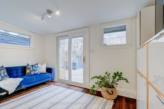 36 Walpole Ave, House attached with 4 bedrooms, 2 bathrooms and null parking in Toronto ON | Image 18