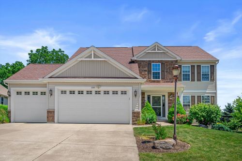 2305 Rustic Woods Ct, Waukesha, WI, 53188-2690 | Card Image