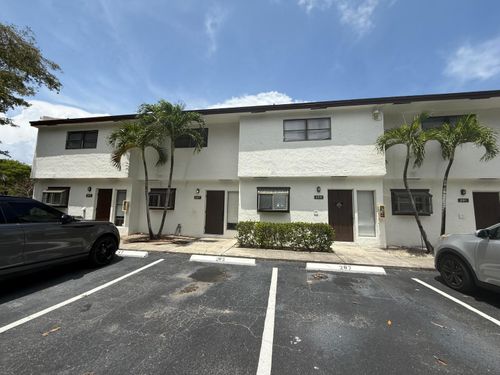 287-287 Nw 15th St, Boca Raton, FL, 33432-1515 | Card Image