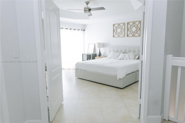 10919 Nw 67 Th Ter, House other with 4 bedrooms, 3 bathrooms and null parking in Doral FL | Image 30