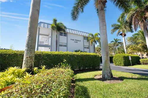 apt-202-72 7th St S, NAPLES, FL, 34102-6130 | Card Image