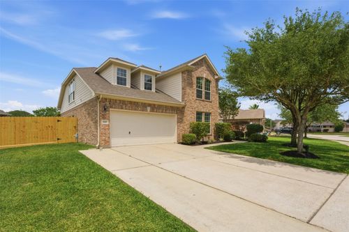 929 Bay Sky Way, Seabrook, TX, 77586-3949 | Card Image