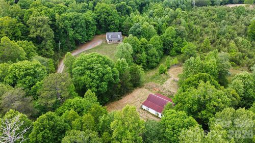 6582 Hoot Owls Hollow Rd, Hickory, NC, 28602-9125 | Card Image