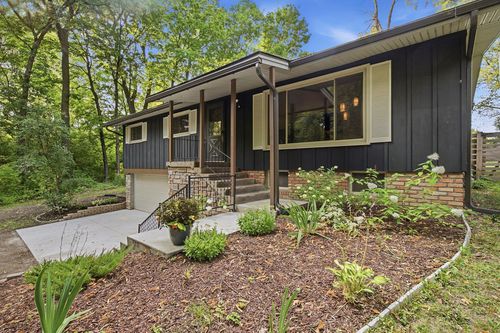 510 Maplewood Ln Se, Pine City, MN, 55063-2116 | Card Image